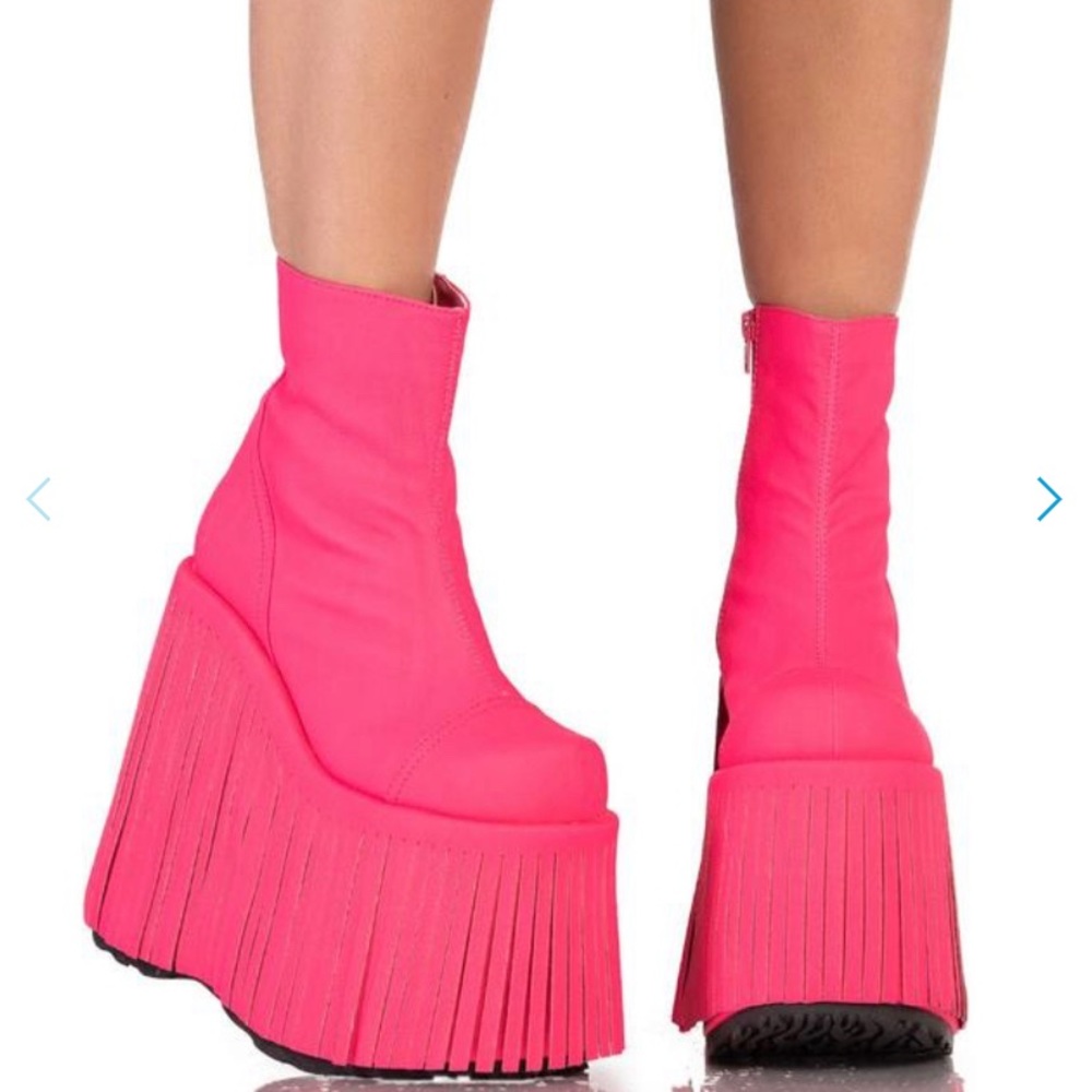 Neon pink platform boots (NEW)